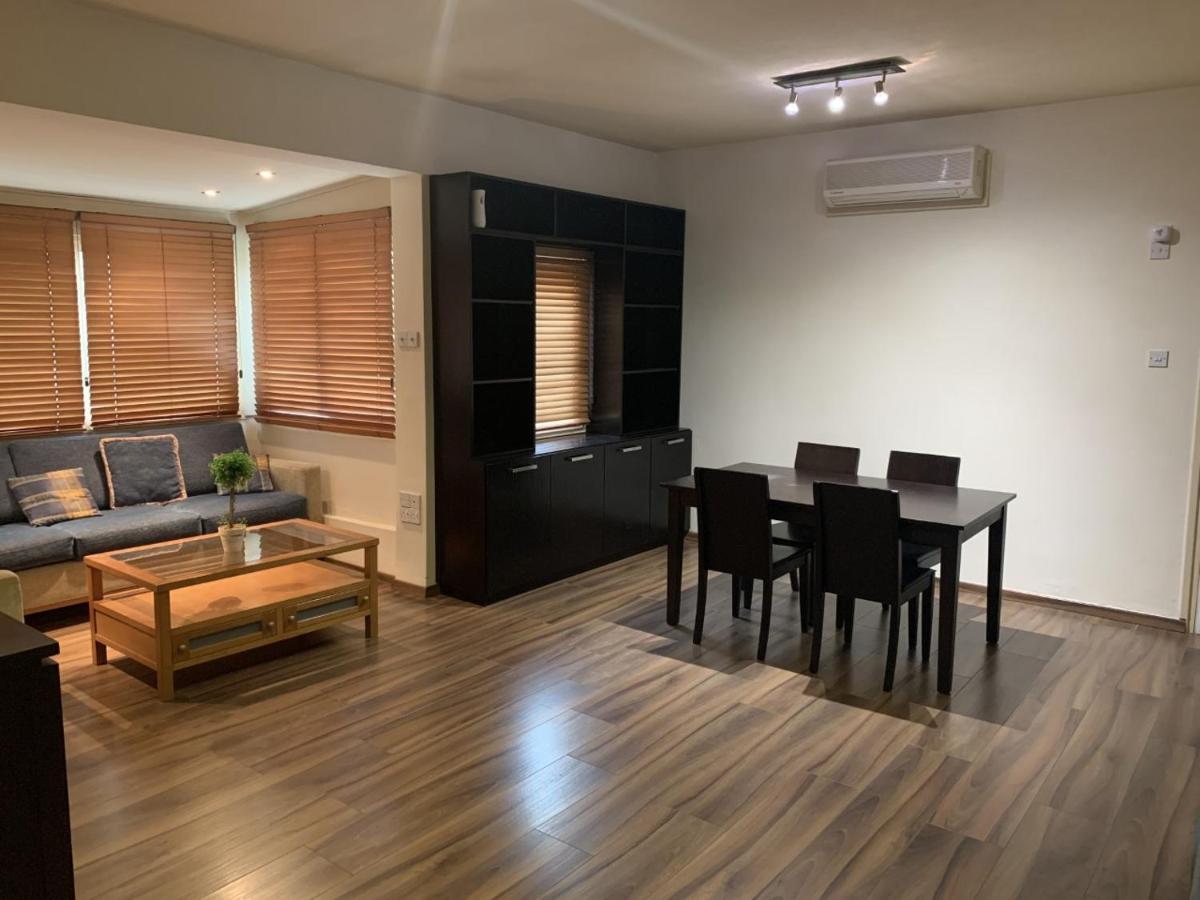 Kika Court 2 Apartment Paralimni Exterior foto